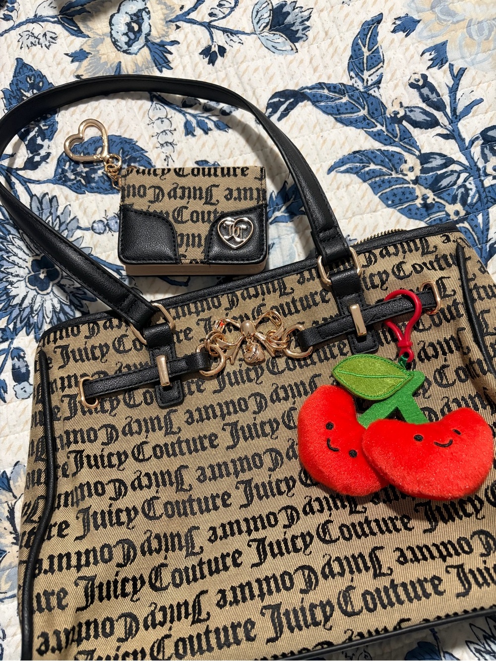 Juicy Couture Bag with wallet